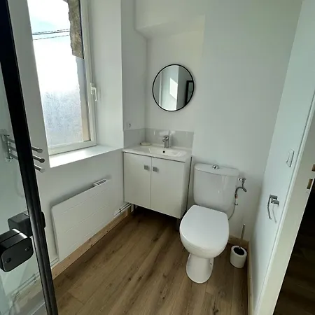 Flat Apartment *